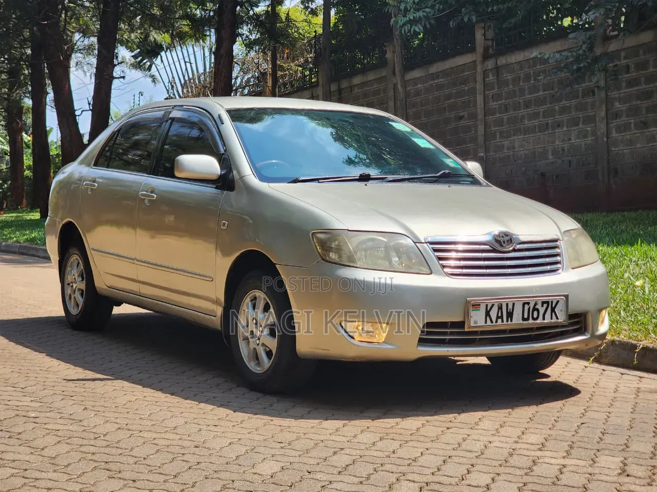Toyota Corolla 2006 Gold