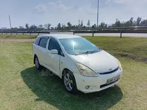 Toyota Wish 2004 White