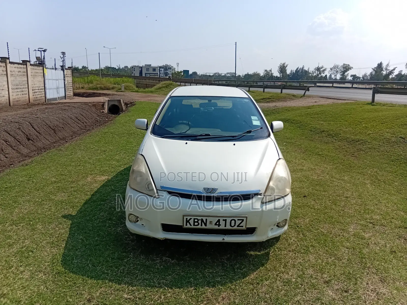 Toyota Wish 2004 White