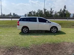 Toyota Wish 2004 White