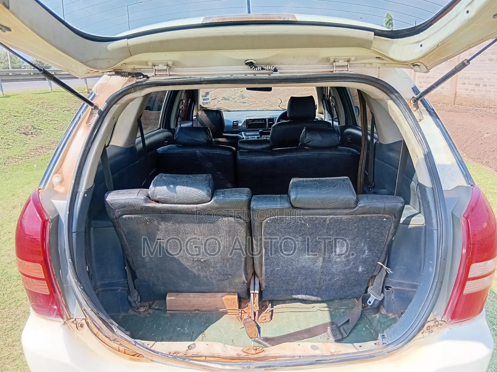 Toyota Wish 2004 White