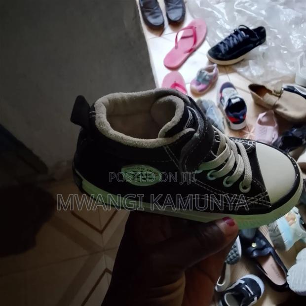 Children Shoes - thumbnail 2