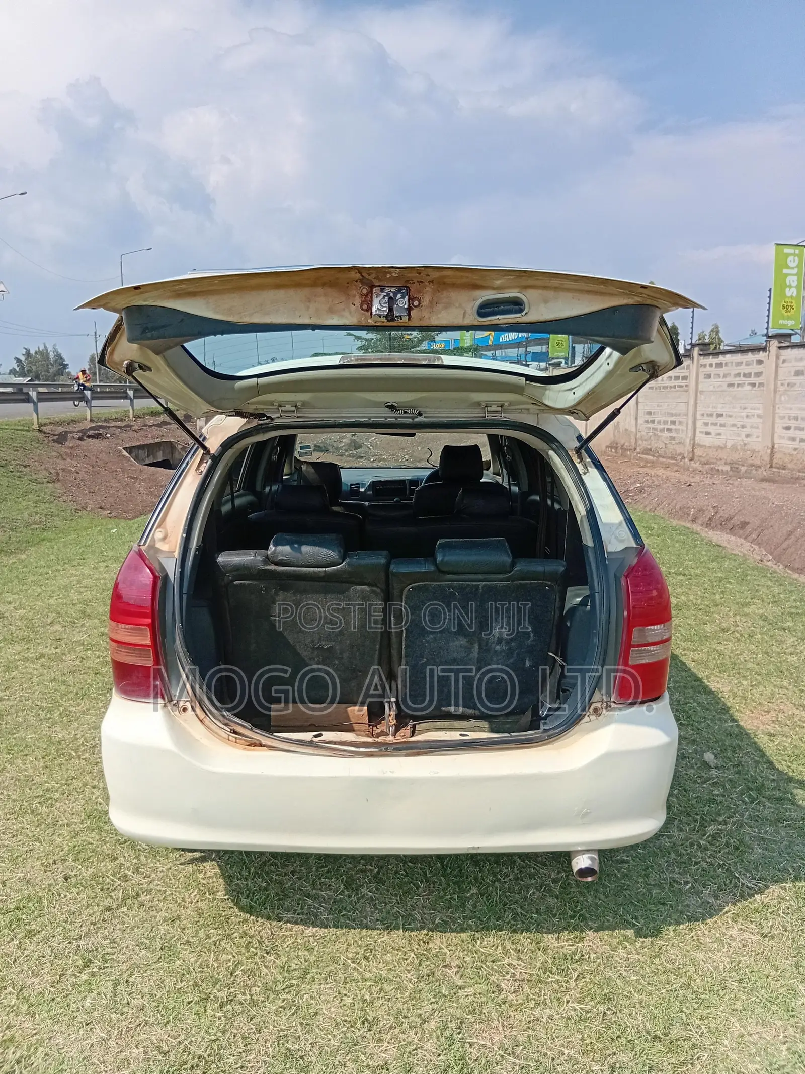 Toyota Wish 2004 White