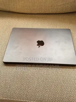 Laptop Apple MacBook Pro 2024 M4 Pro 16GB Apple M4 Pro SSD 512GB