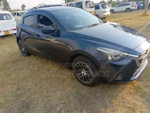 Mazda Demio 2016 Blue