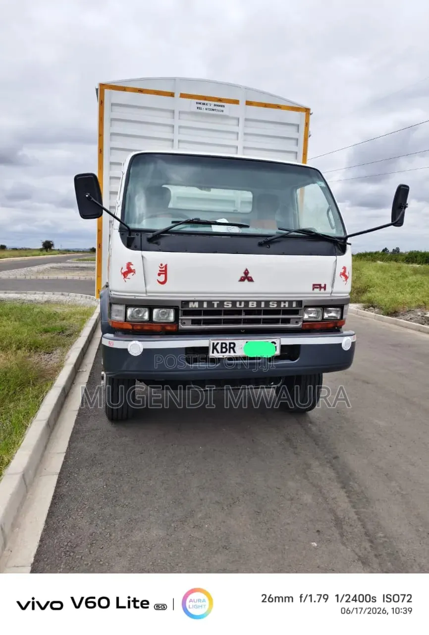 Mitsubishi Fh 215 2014