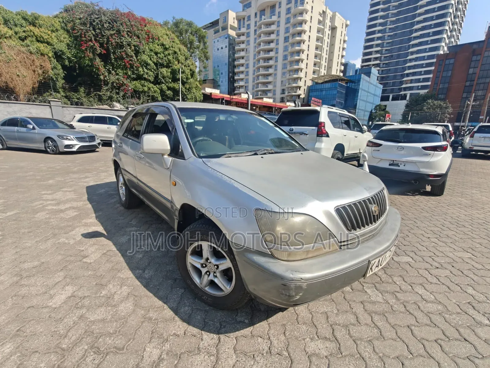 Toyota Harrier 2001 Silver