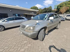 Toyota Harrier 2001 Silver