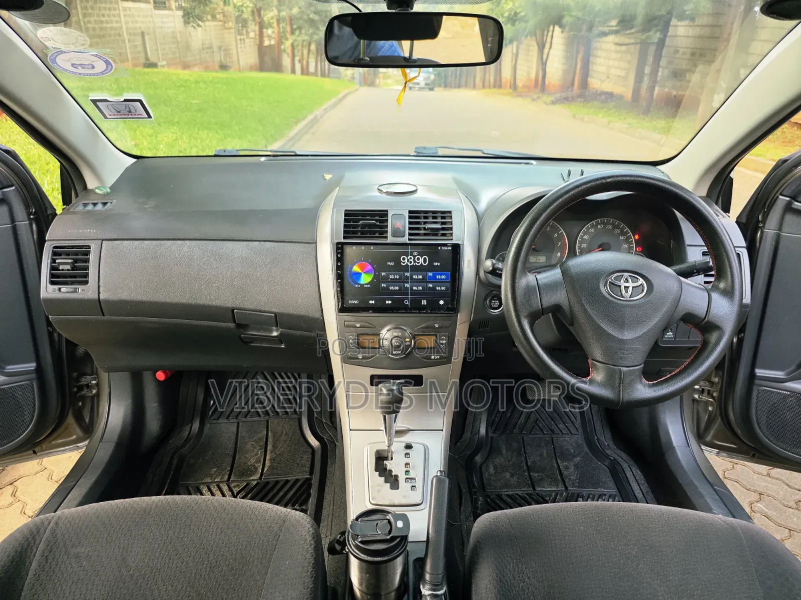 Toyota Corolla Fielder 2013