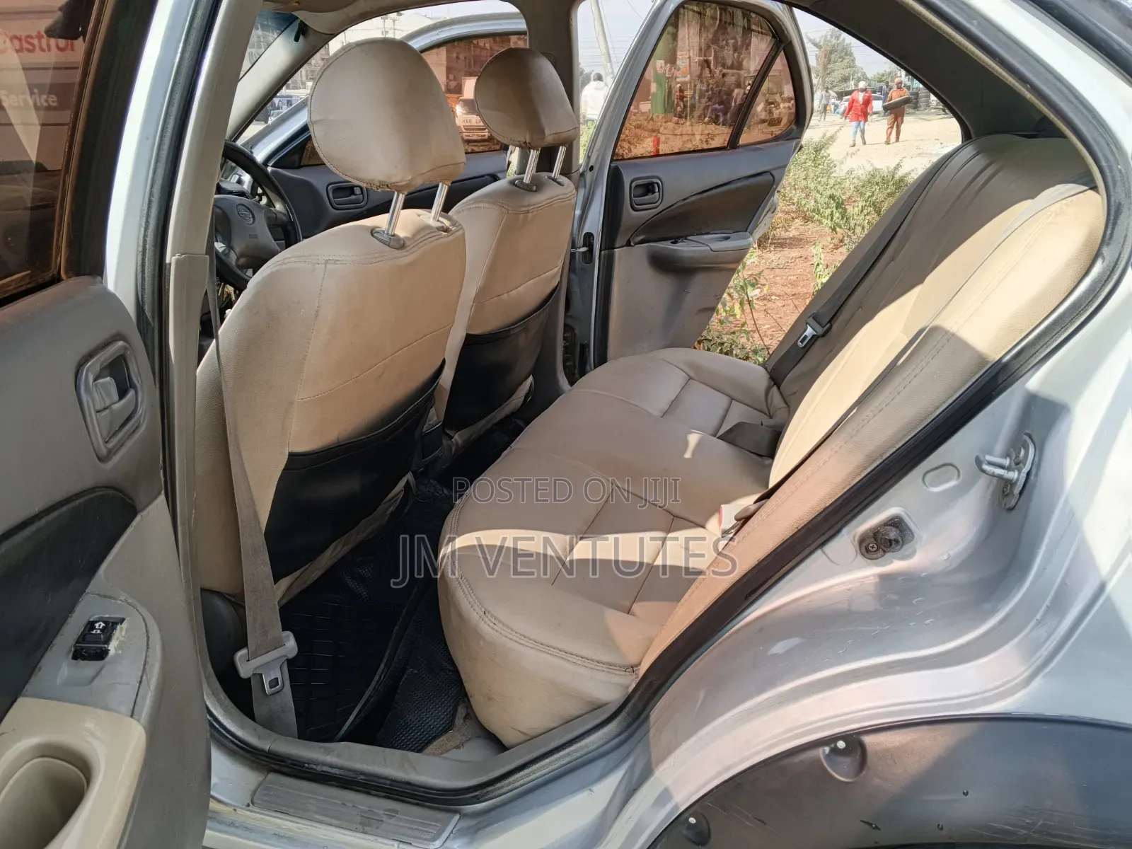 Nissan FB15 2006 Silver