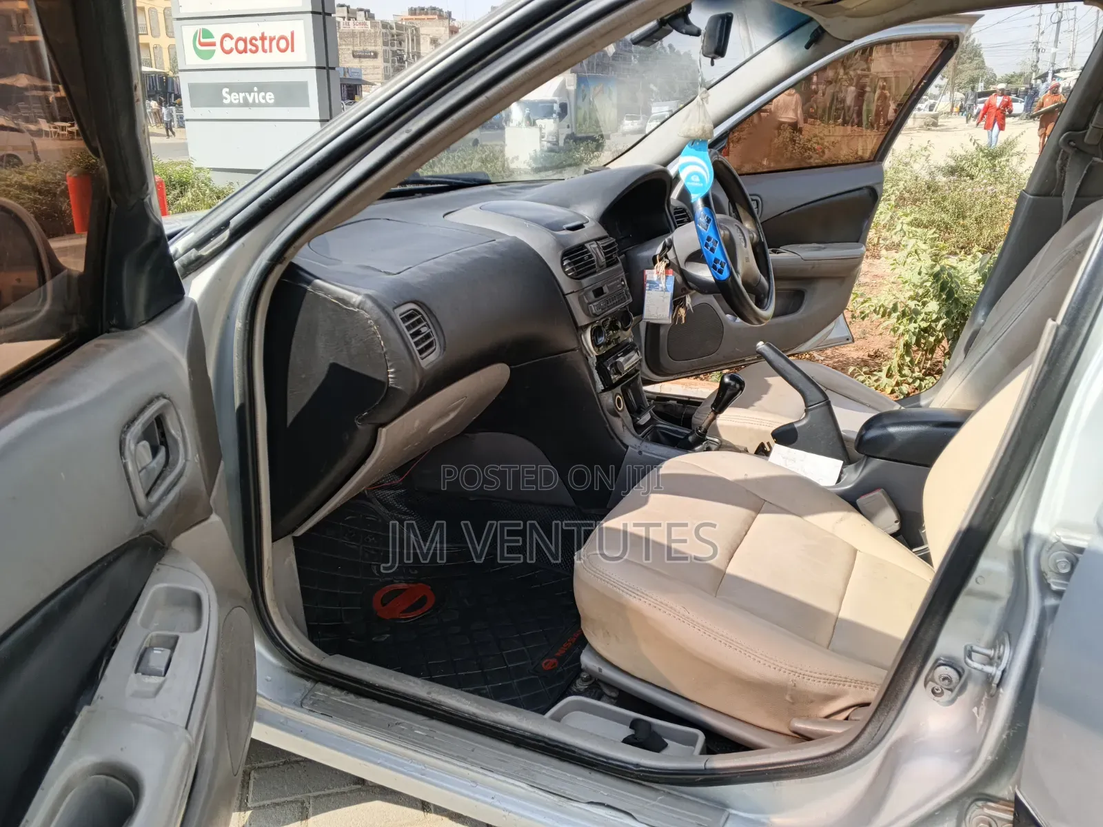 Nissan FB15 2006 Silver