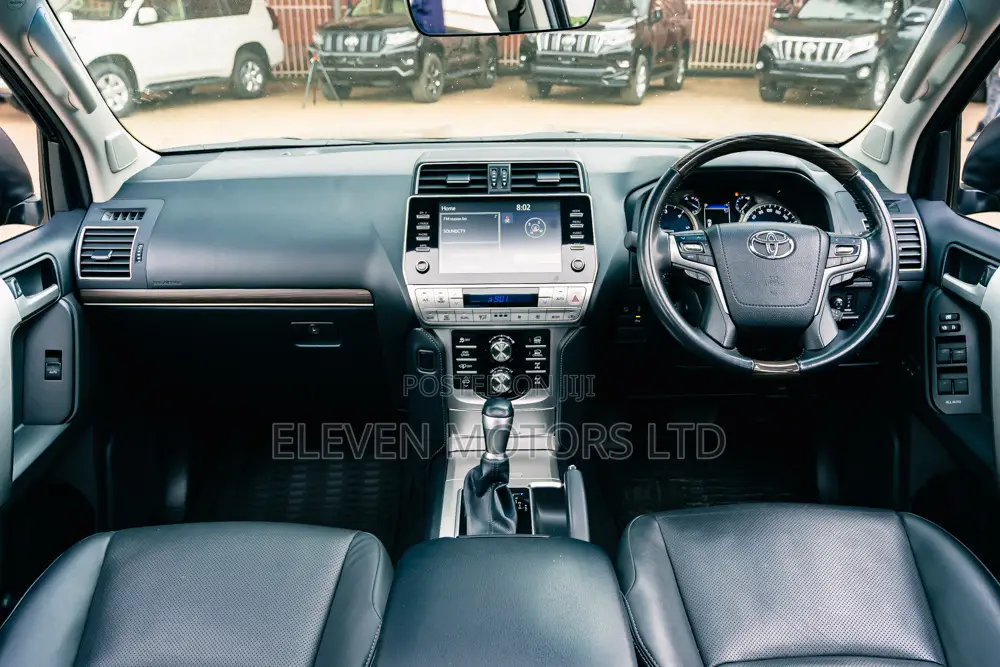 Toyota Land Cruiser Prado 2023 Black
