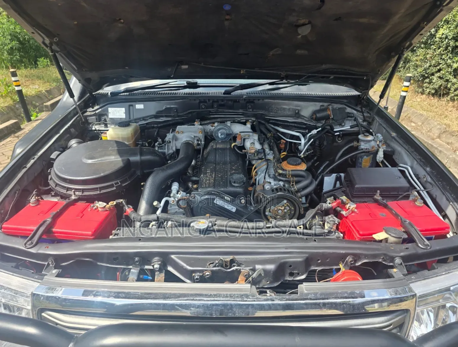 Toyota Land Cruiser 2005 Gray