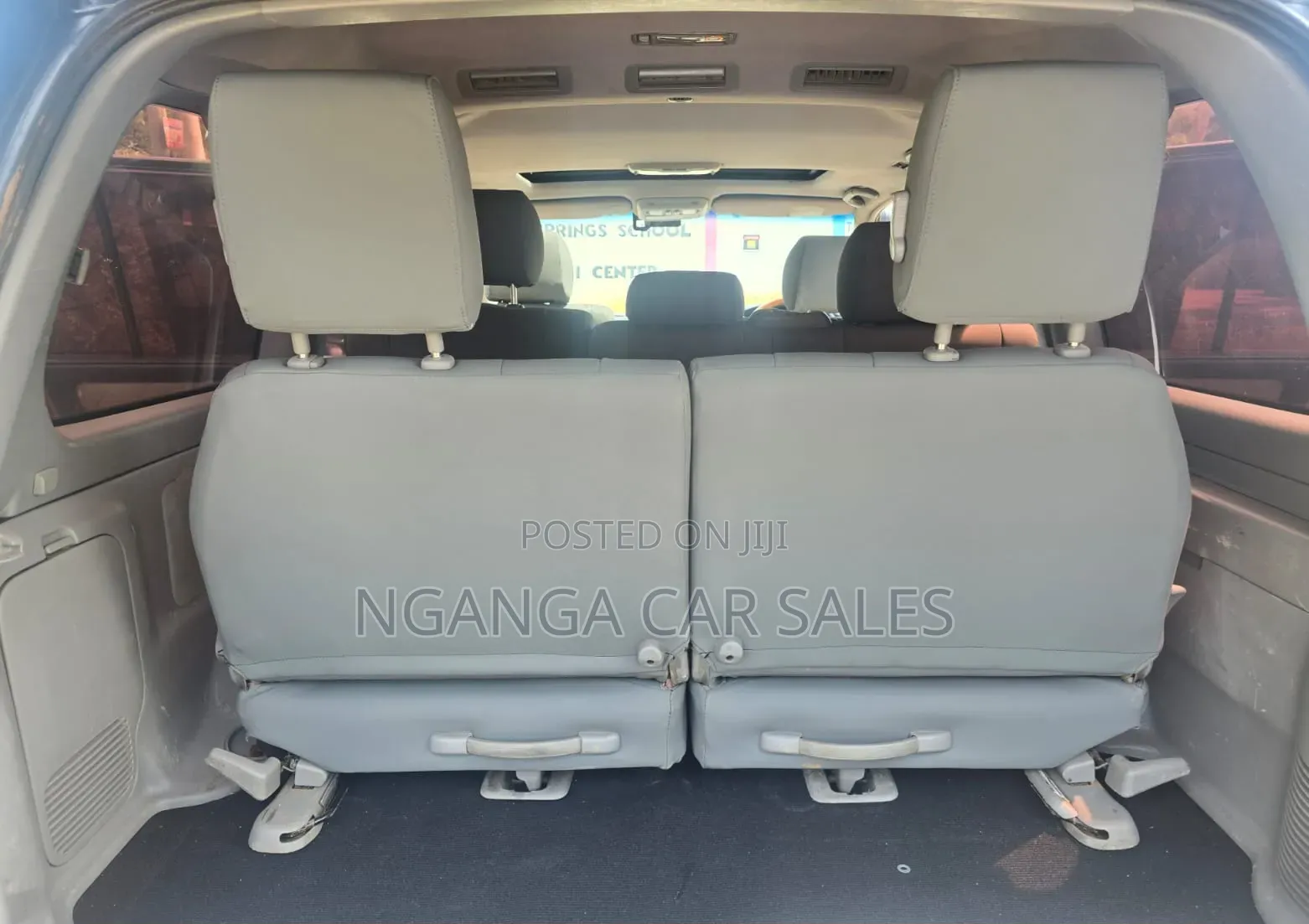 Toyota Land Cruiser 2005 Gray