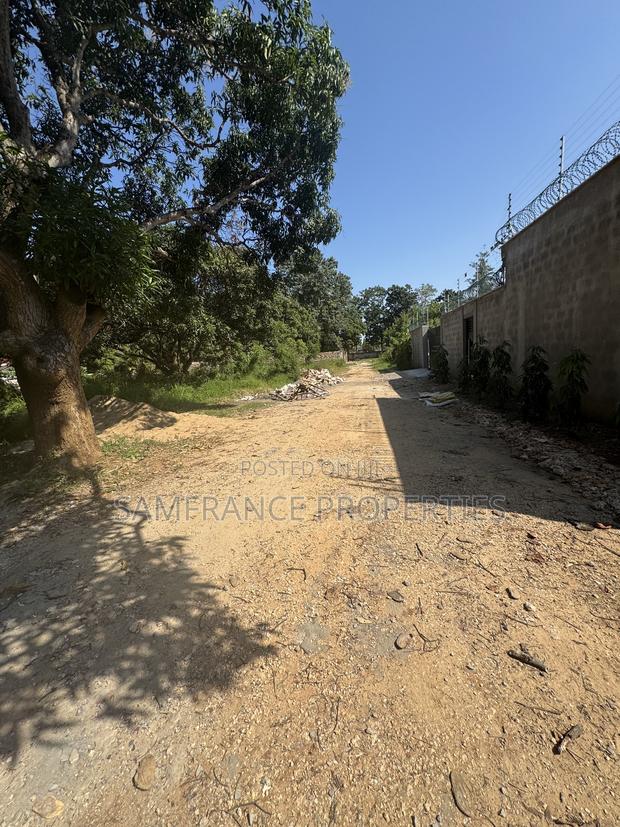 3 Plots Size 50by100 Kikambala Gated Estate - thumbnail 4