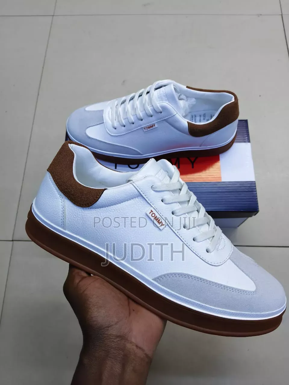 Sneakers and Official Both Men N Women