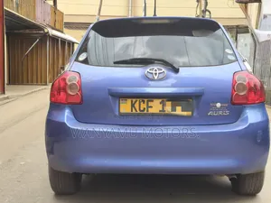 Toyota Auris 2009 Blue