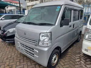 Suzuki Every Wagon 2018 Silver