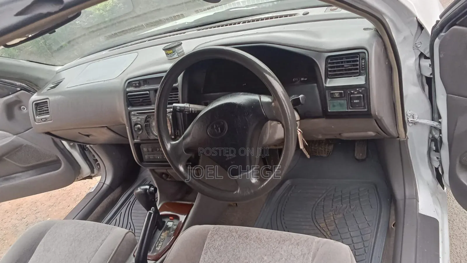 Toyota Corona Premio 2000 Pearl