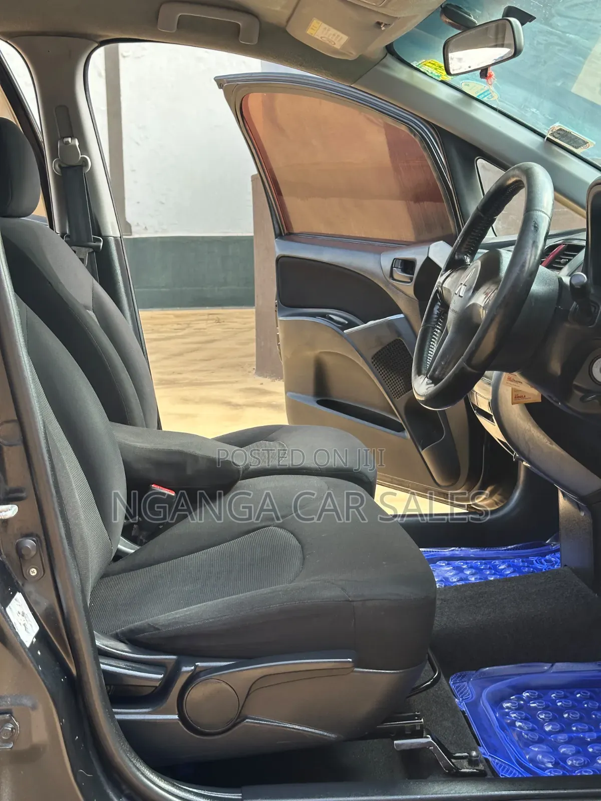 Mitsubishi Colt 2009 Black