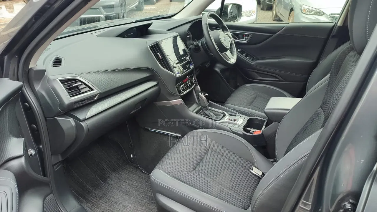 Subaru Forester 2020 Gray