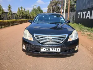 Toyota Crown 2009 Black