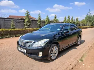 Toyota Crown 2009 Black