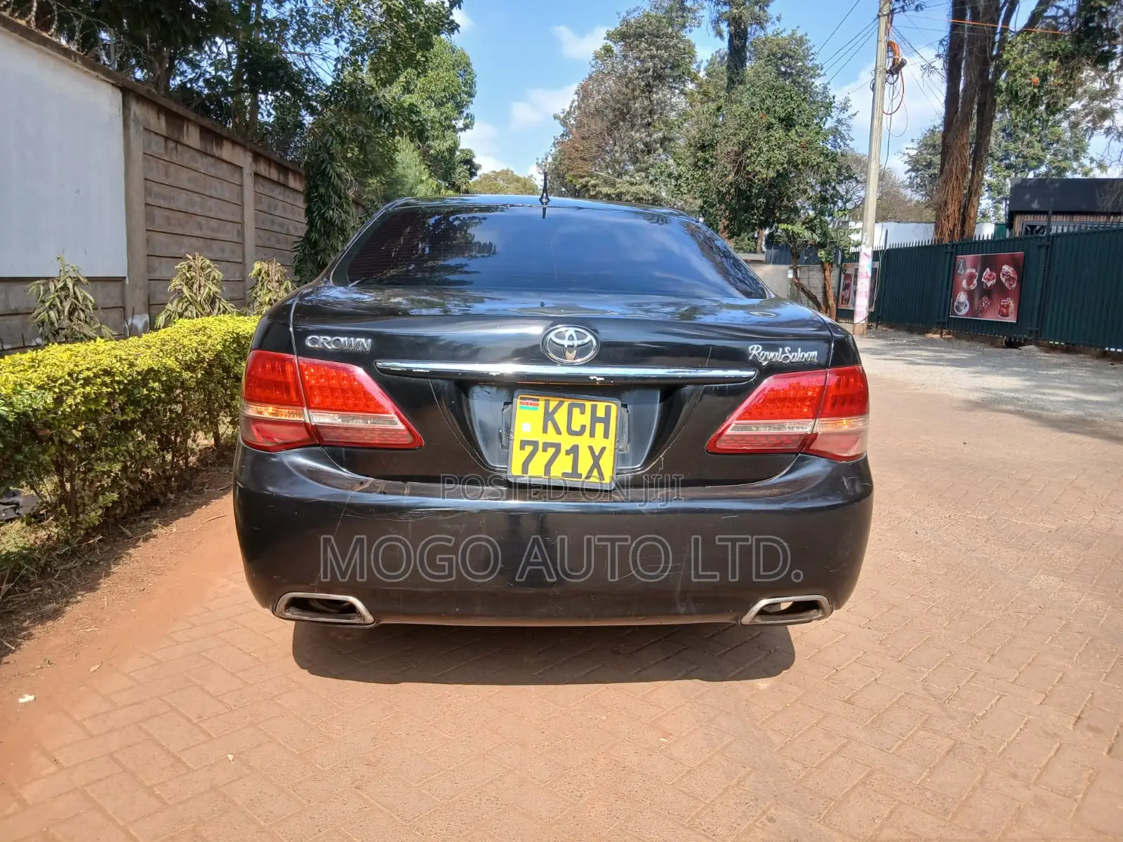 Toyota Crown 2009 Black
