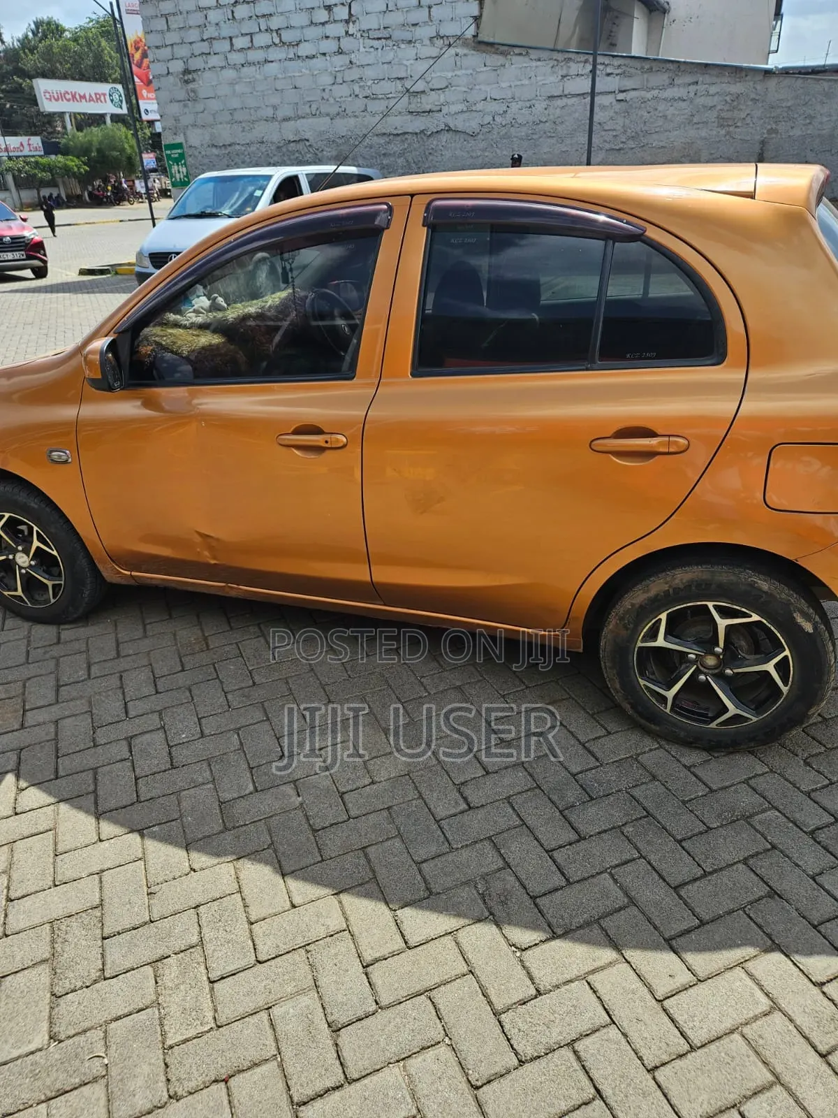 Nissan March 2012 Orange