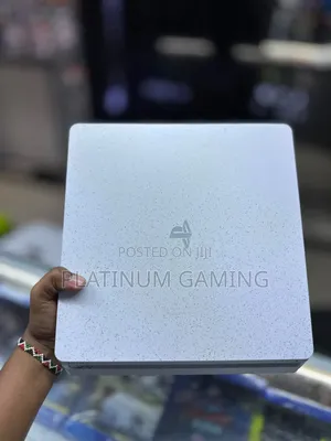 Ex-Uk White Ps4 Slim 500gb