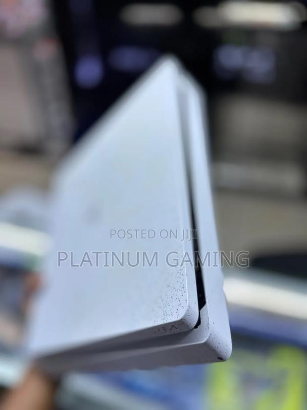 Ex-Uk White Ps4 Slim 500gb - thumbnail 5