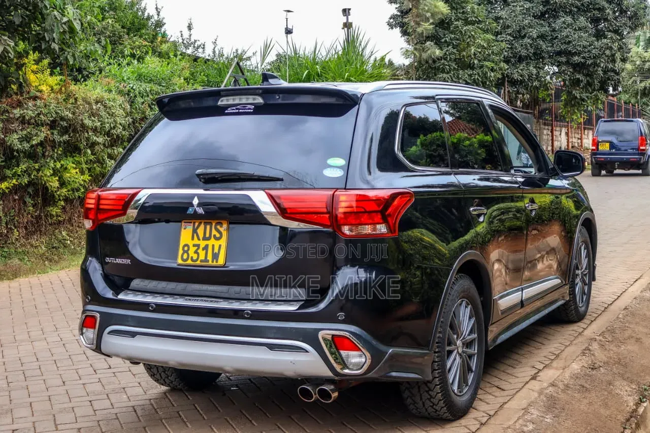 Mitsubishi Outlander 2019 Black