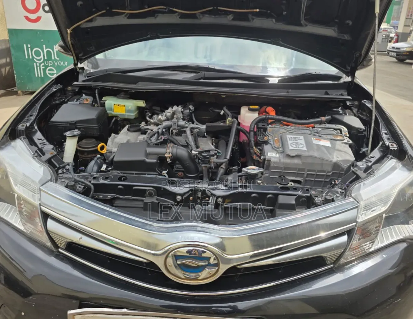Toyota Corolla Fielder 2018 Silver