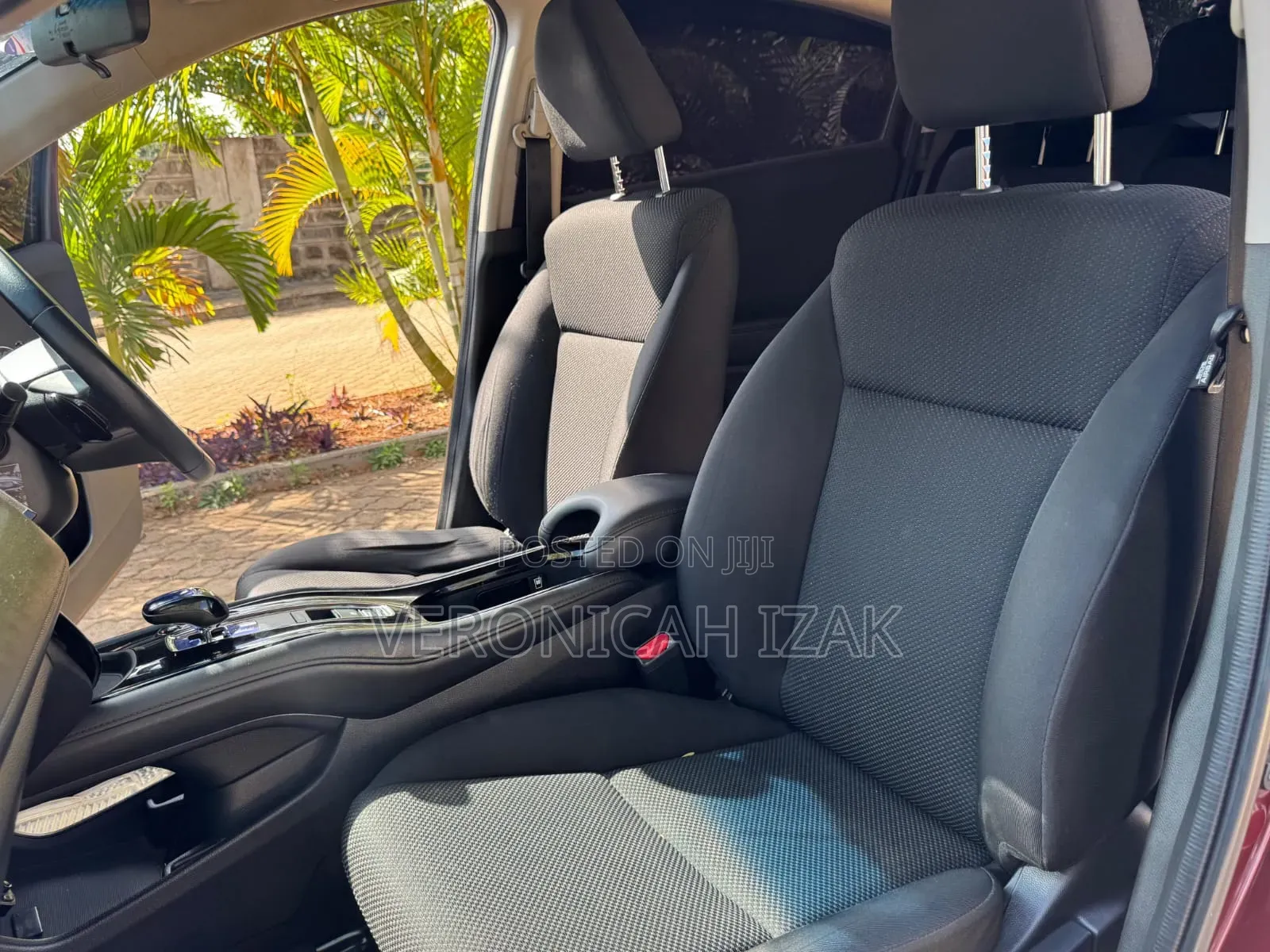 Honda Vezel 2016 Burgundy
