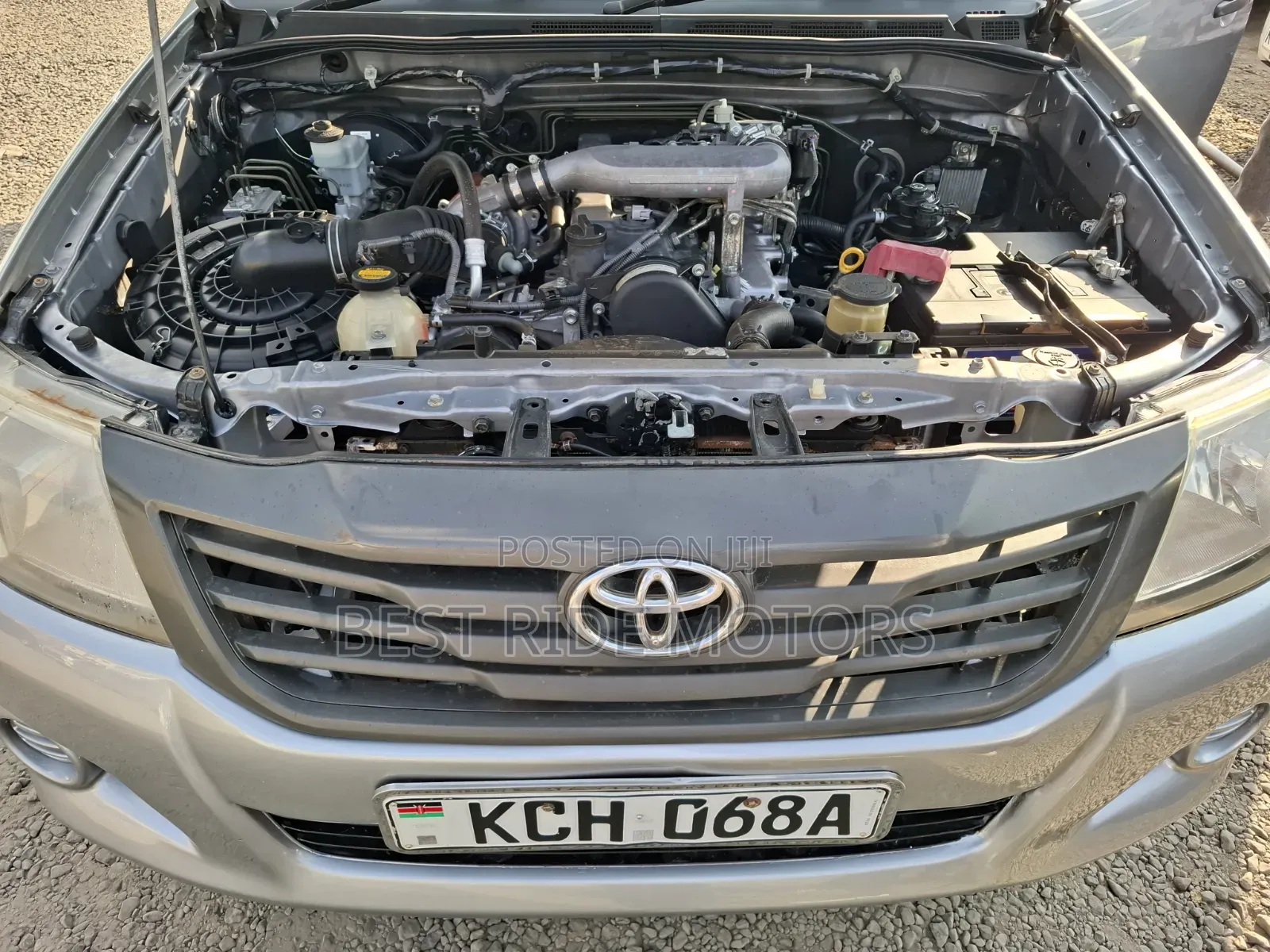 Toyota Hilux 2015 Silver