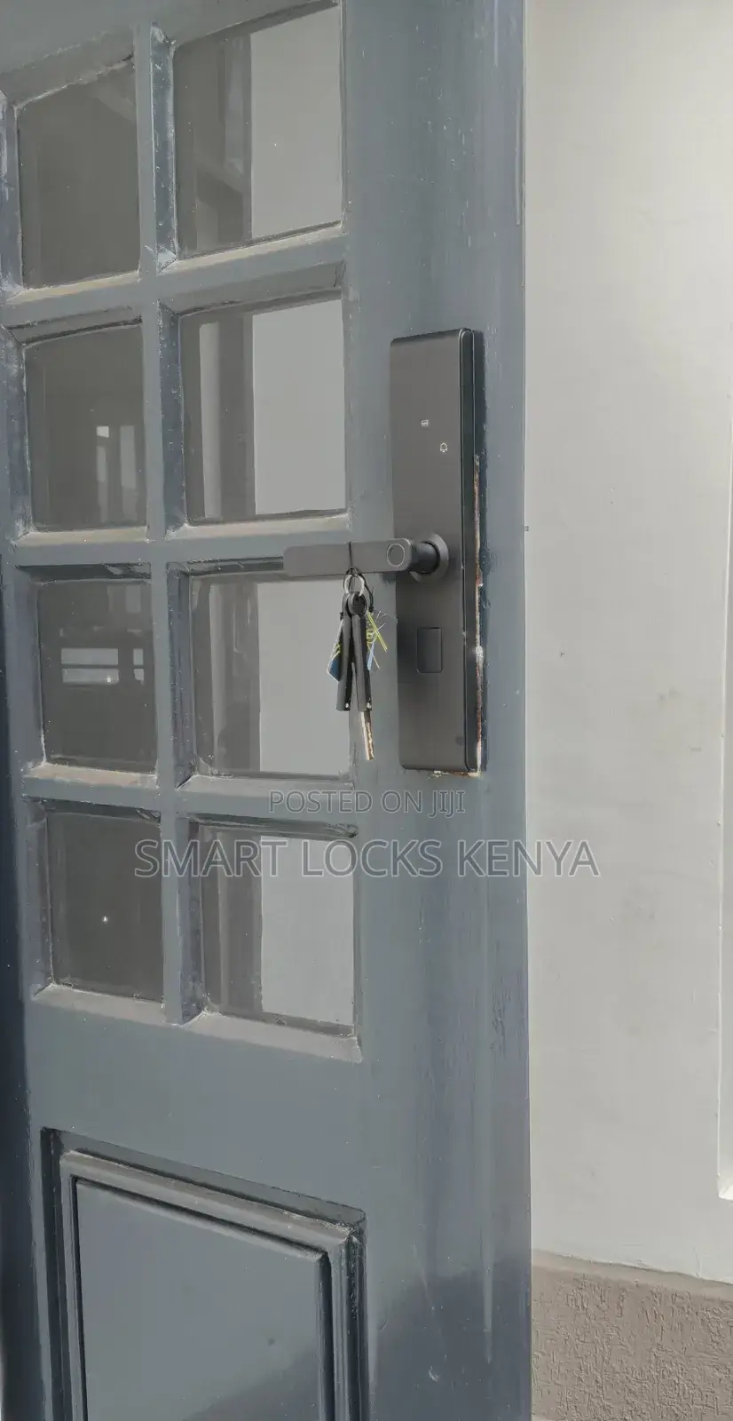 Smart Door lockBiometric Intelligent Door Lock TUYA WIFI Remote)