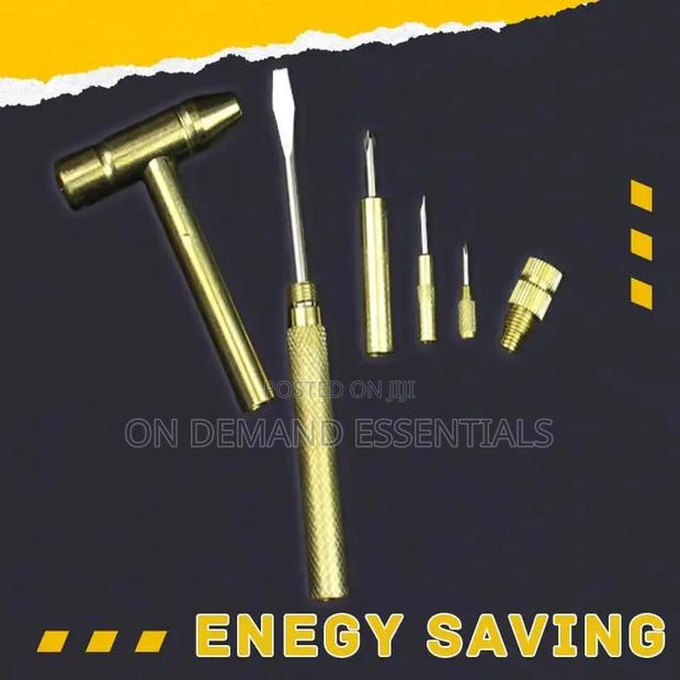 5 in 1 Multifunction Mini Hammer and Screwdriver Hand Tools Set - thumbnail 4