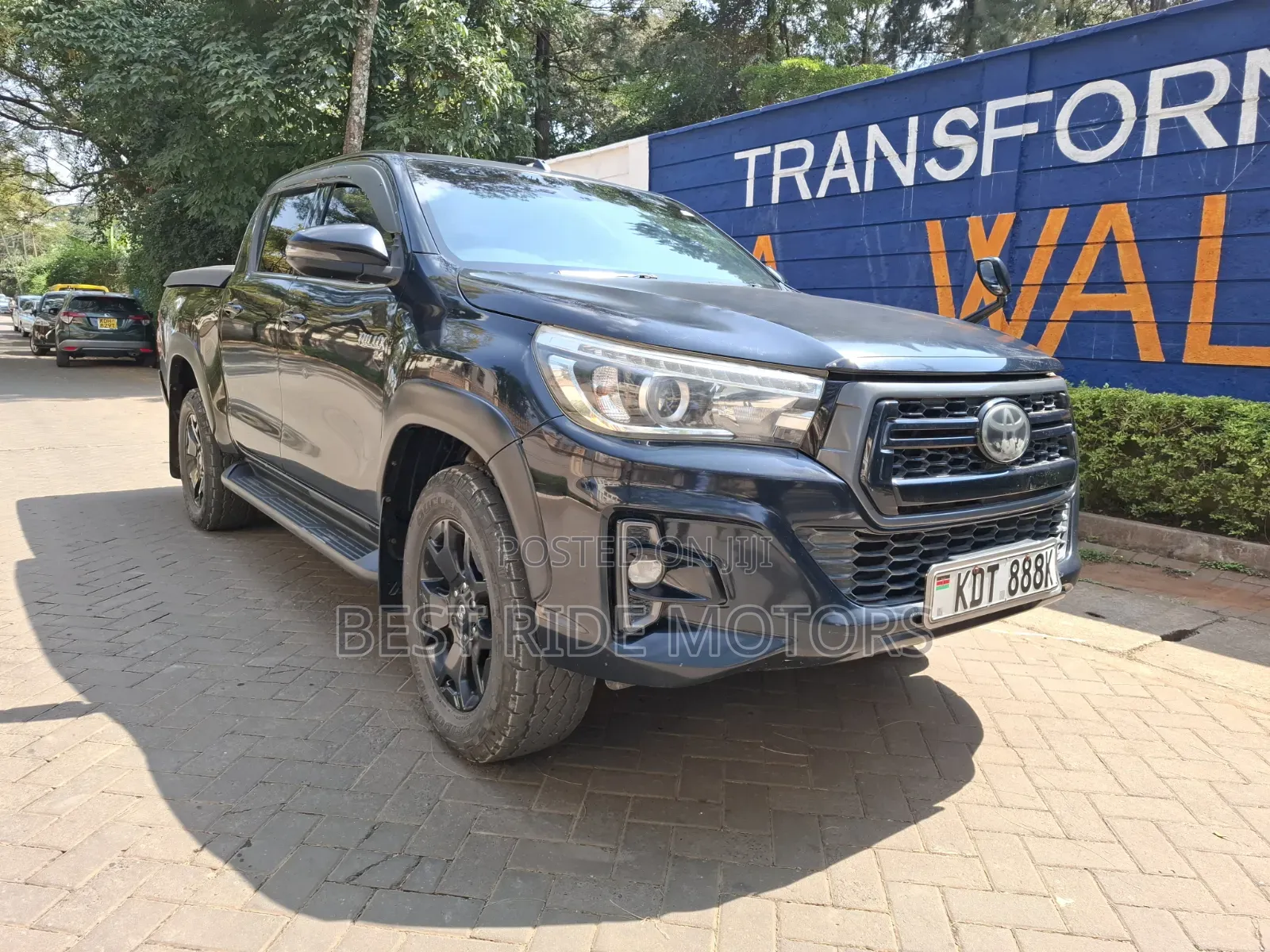 Toyota Hilux Revo Double Cab Deisel 2.4 AWD 2019 Black