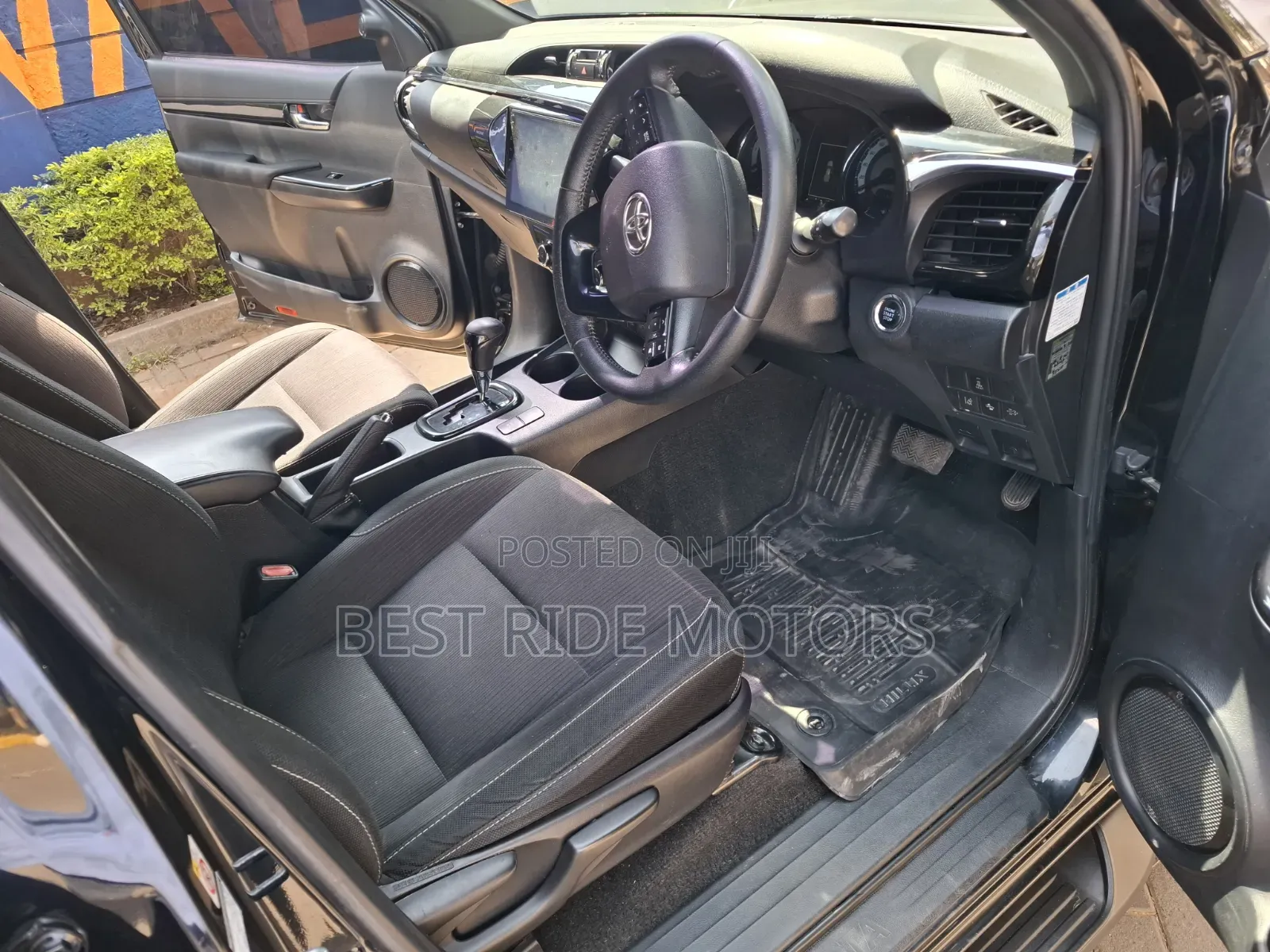 Toyota Hilux Revo Double Cab Deisel 2.4 AWD 2019 Black