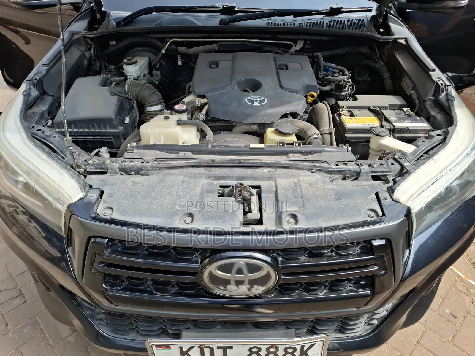 Toyota Hilux Revo Double Cab Deisel 2.4 AWD 2019 Black
