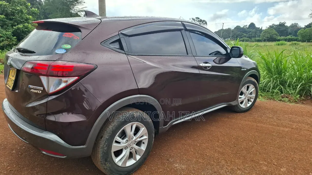Honda Vezel 2016 Burgundy