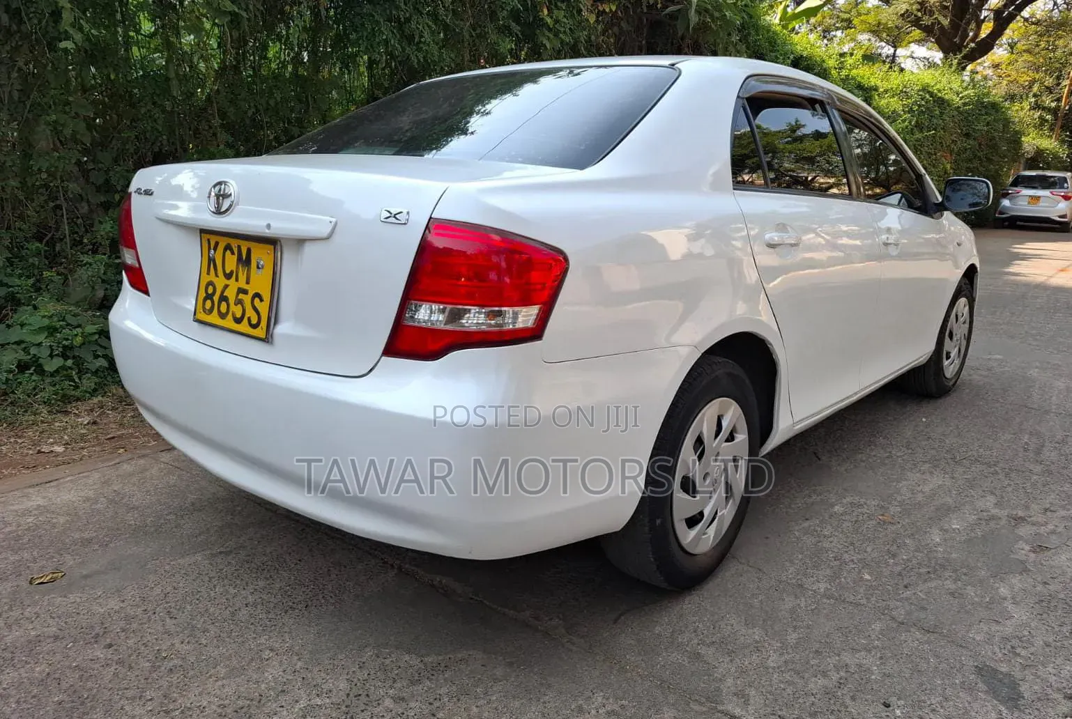Toyota Axio 2010 White
