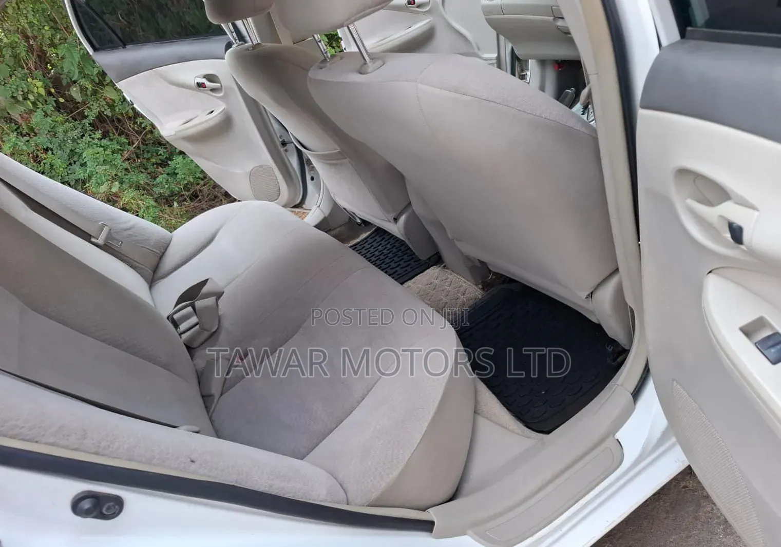 Toyota Axio 2010 White