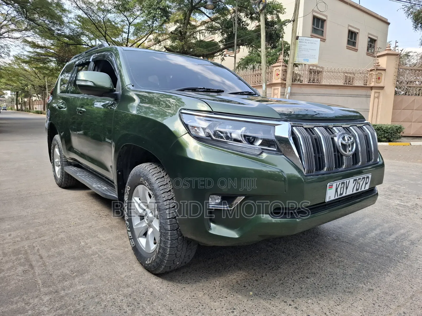 Toyota Land Cruiser Prado 2012 Green