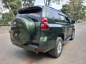 Toyota Land Cruiser Prado 2012 Green