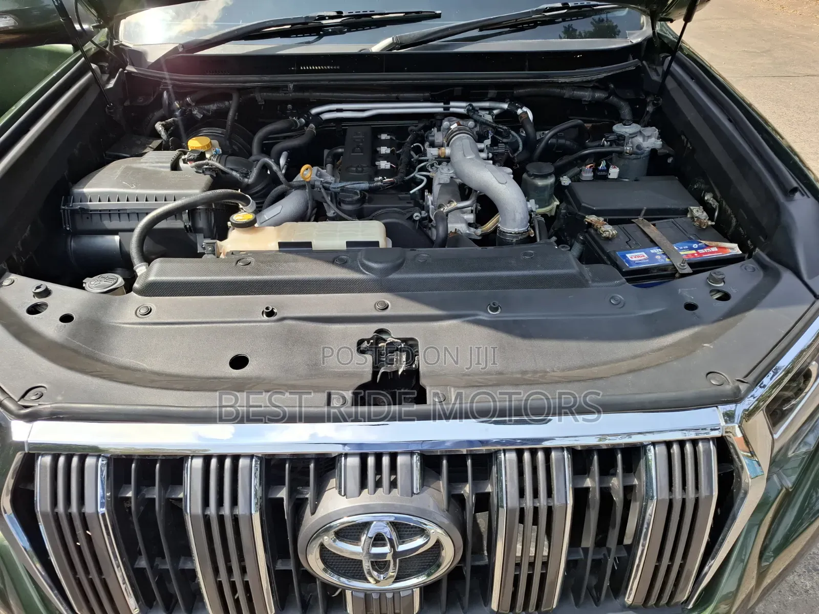 Toyota Land Cruiser Prado 2012 Green