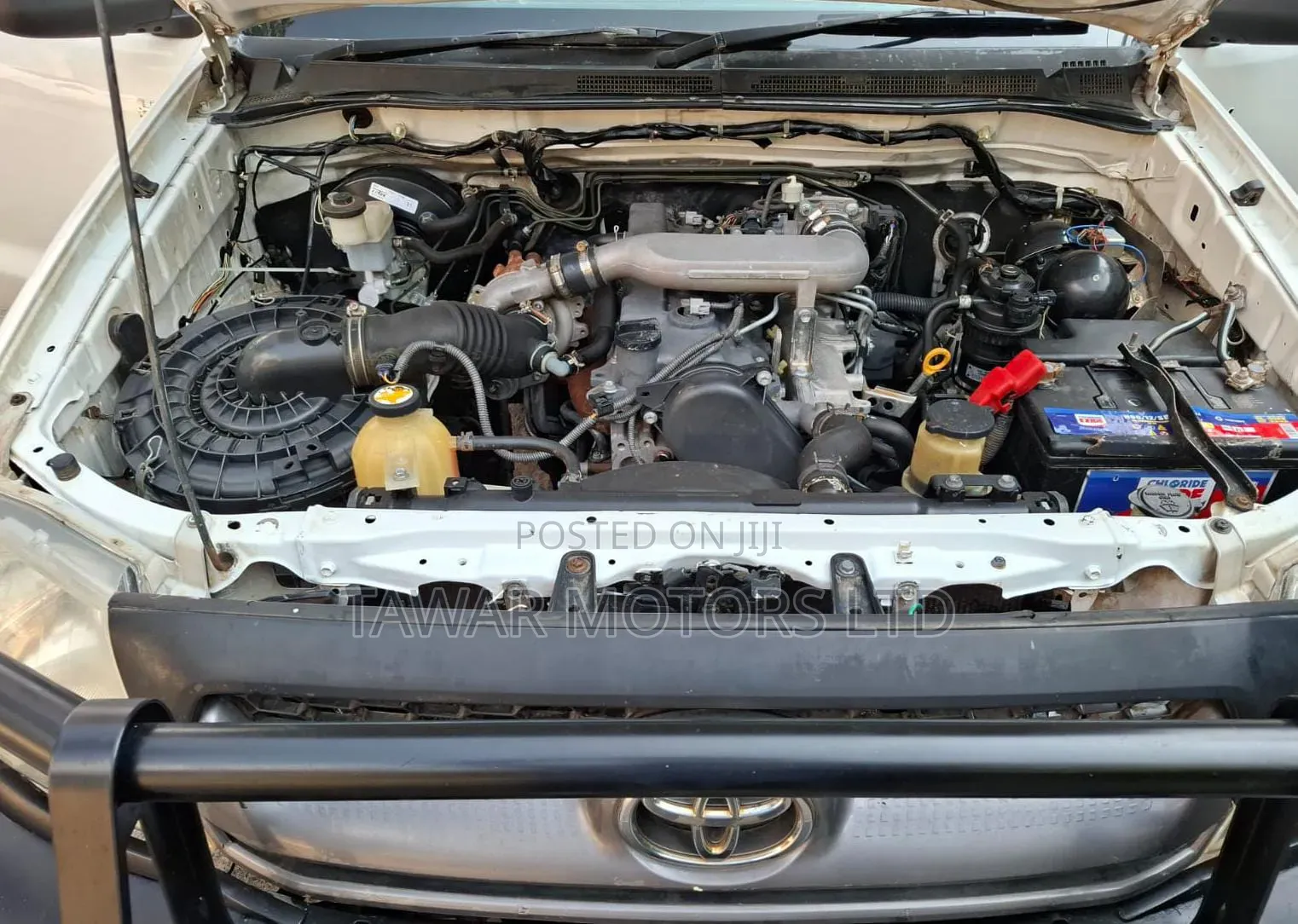 Toyota Hilux 2009 White