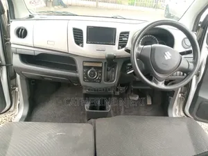 Suzuki Wagon R 2016 Silver