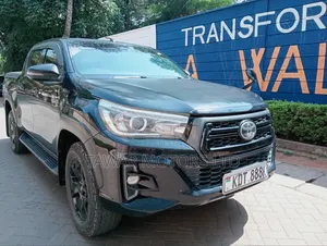 Toyota Hilux 2018 Black
