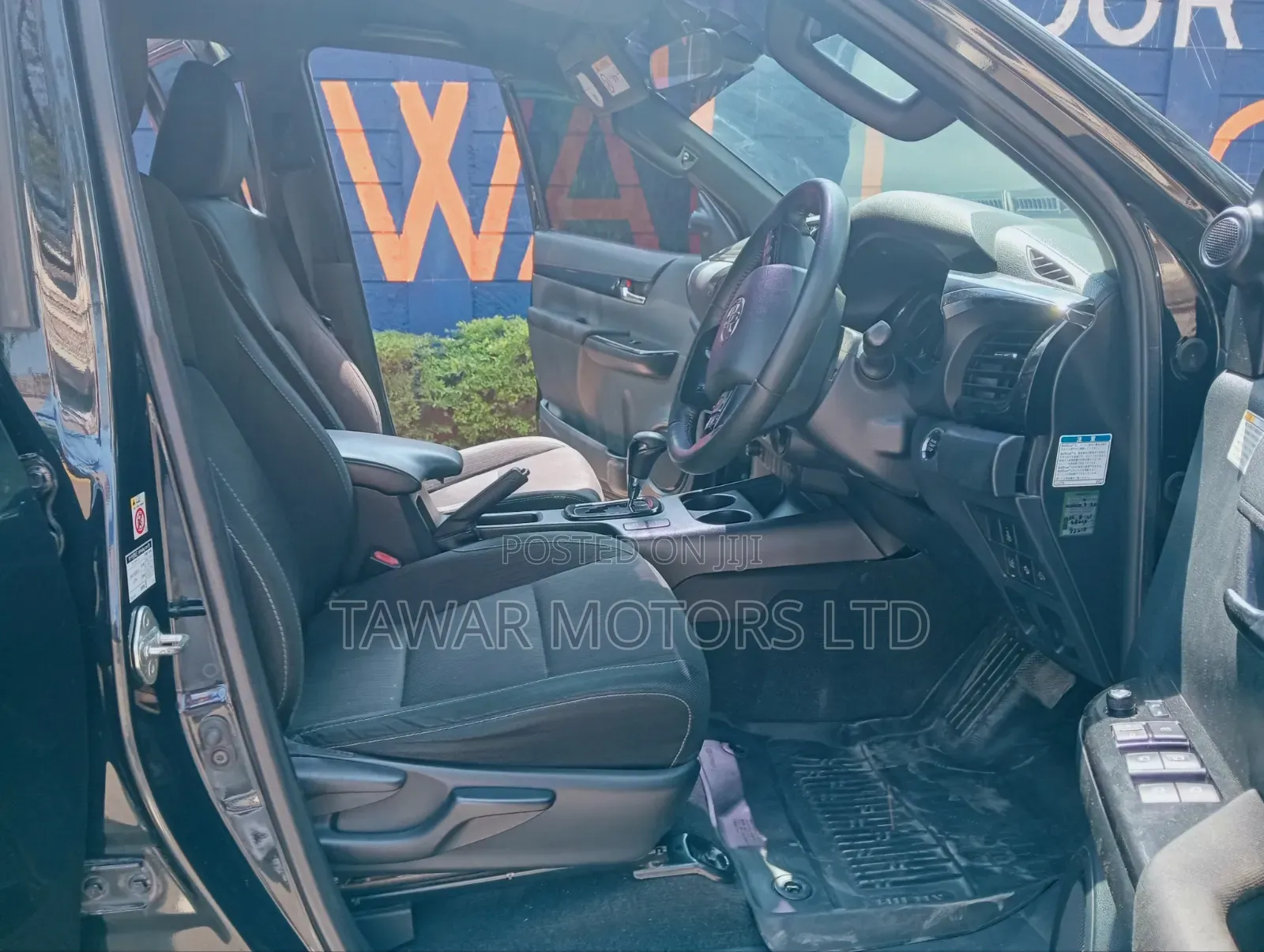 Toyota Hilux 2018 Black
